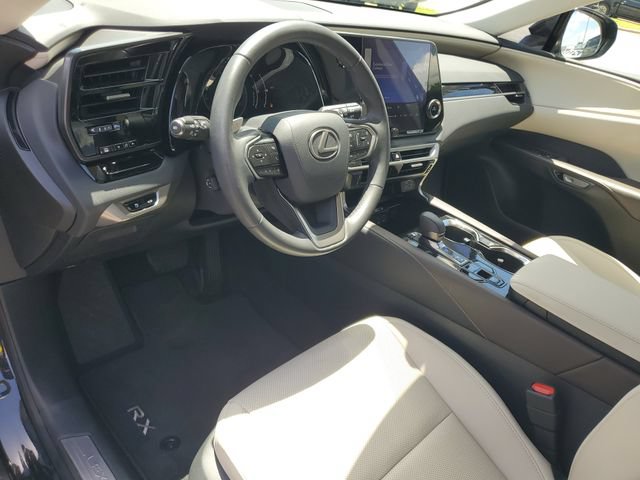 Used 2024 Lexus RX 350 FWD w/ Technology Package image 6