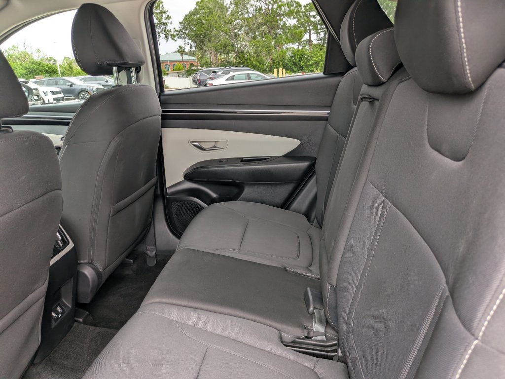 Used 2022 Hyundai Tucson SEL FWD image 18