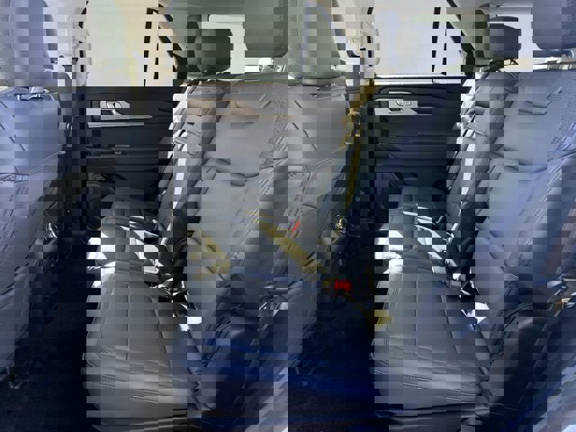 New 2026 Ford Explorer Active w/ Active Comfort Package image 10