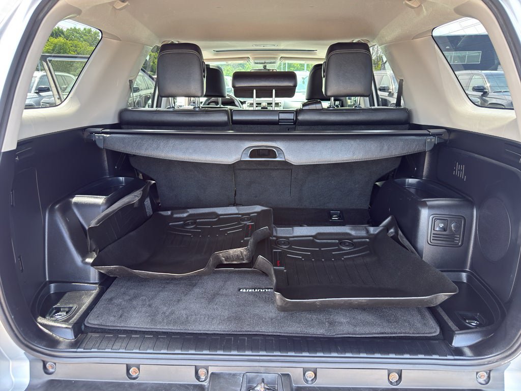 Used 2018 Toyota 4Runner Limited AWD/4WD image 35