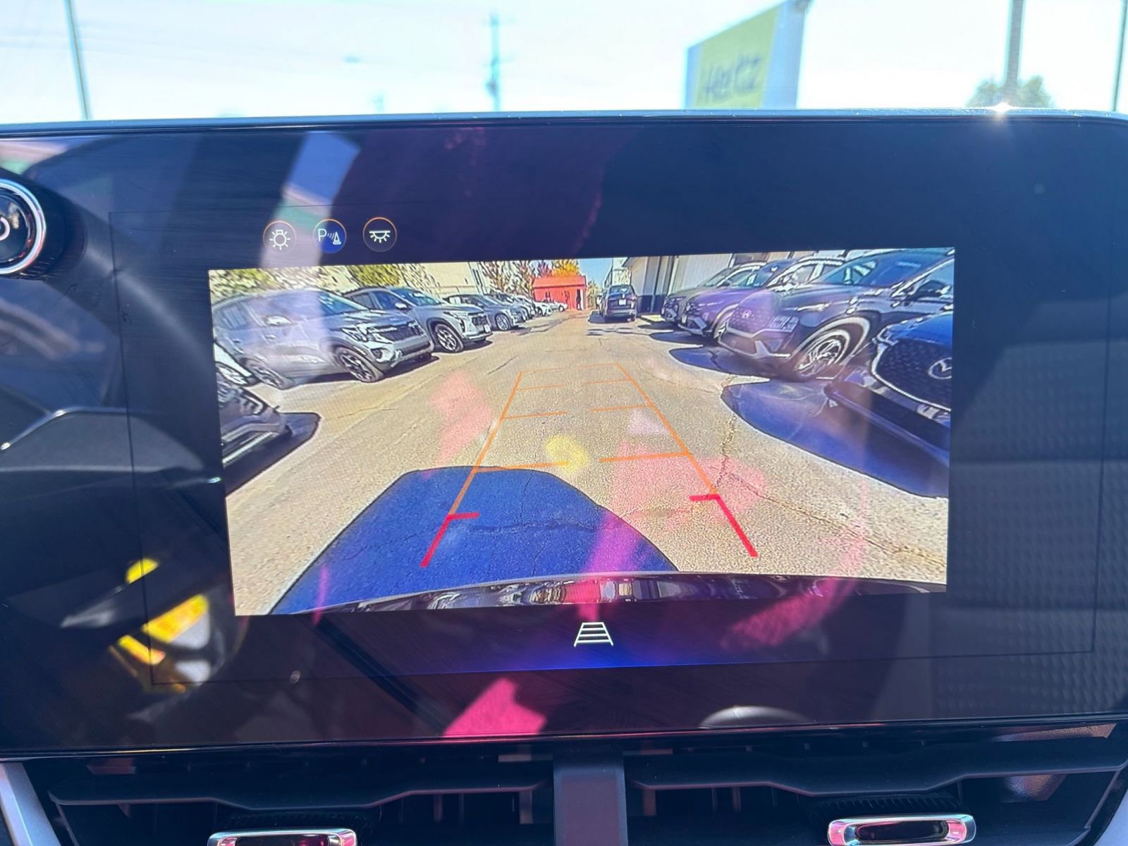 Used 2025 Chevrolet Equinox LT image 17