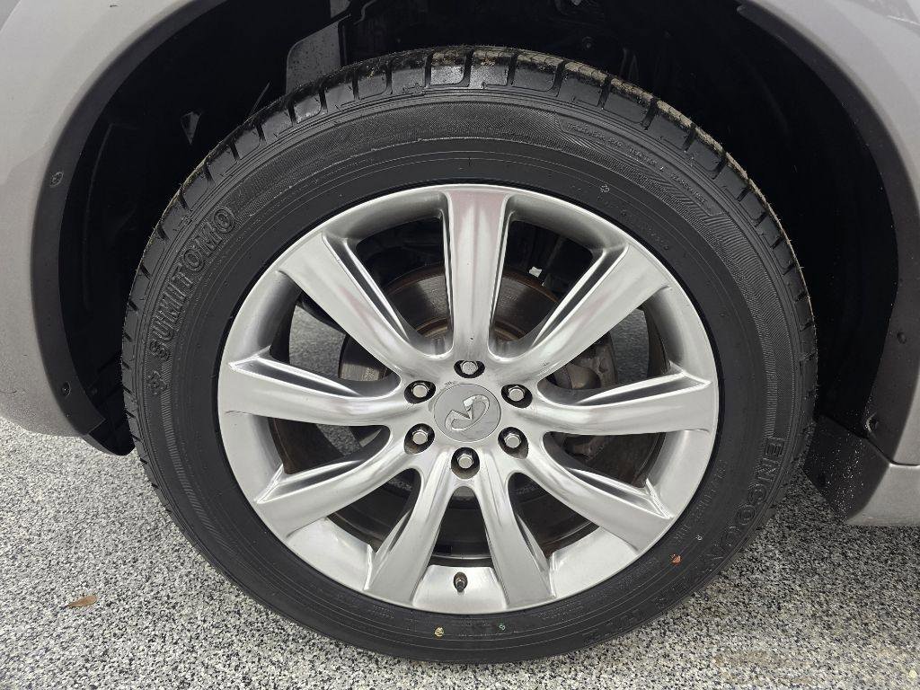 Used 2014 INFINITI QX80 2WD w/ Theater Package image 34