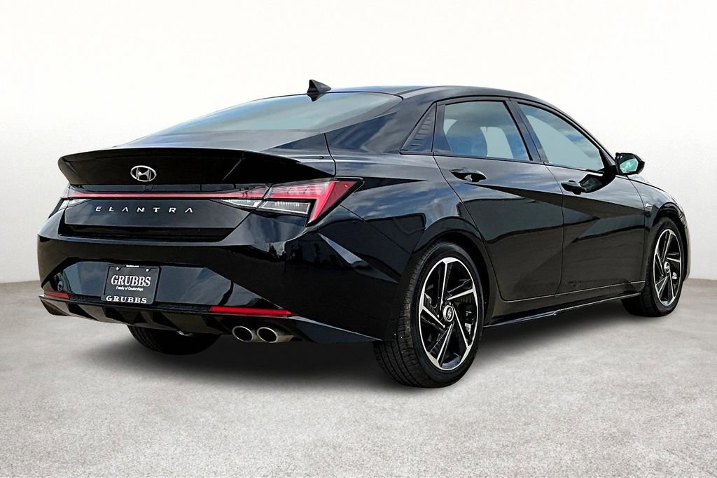 Used 2022 Hyundai Elantra N Line image 2