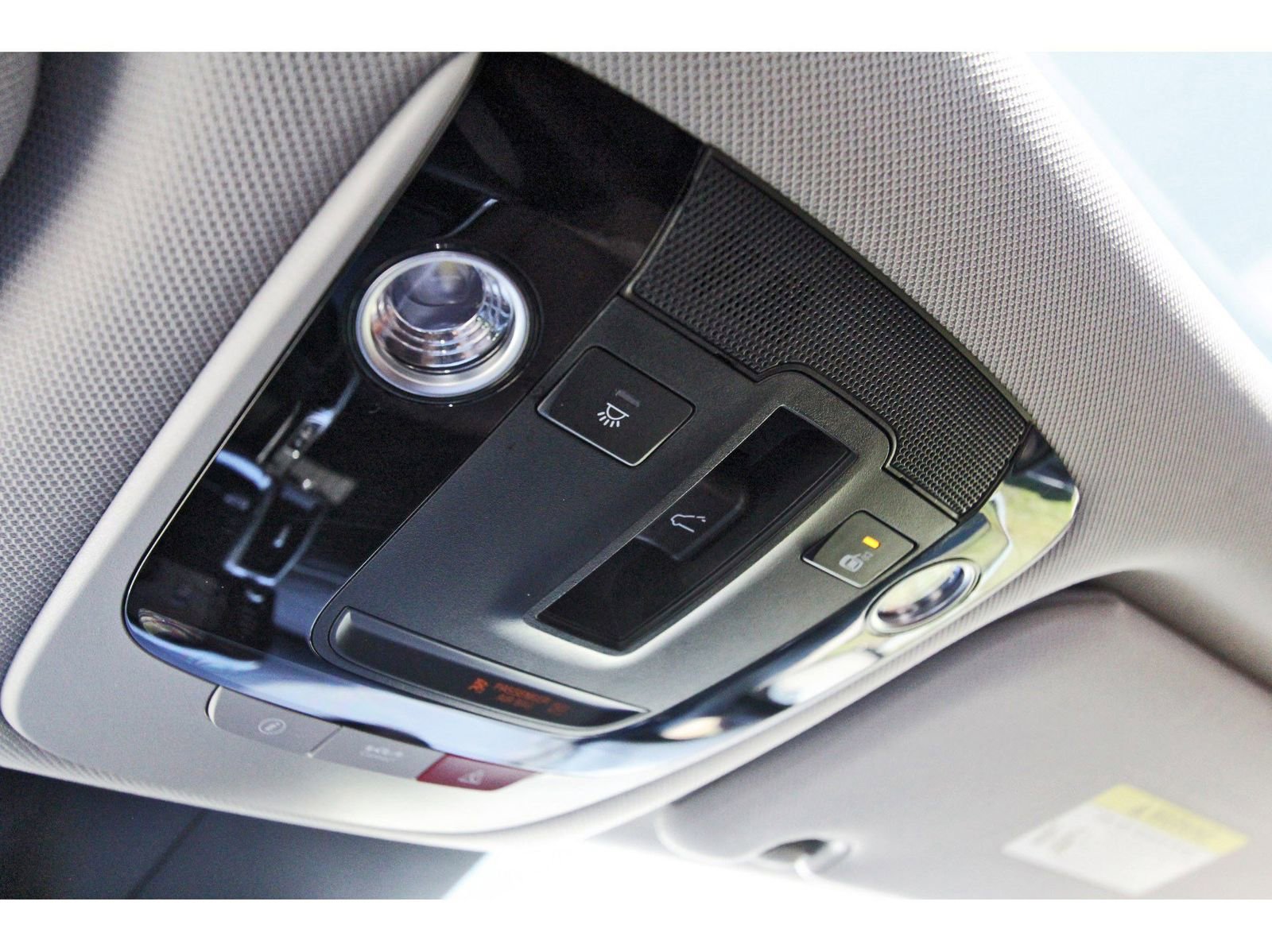 Used 2023 Kia Sorento SX Prestige image 27