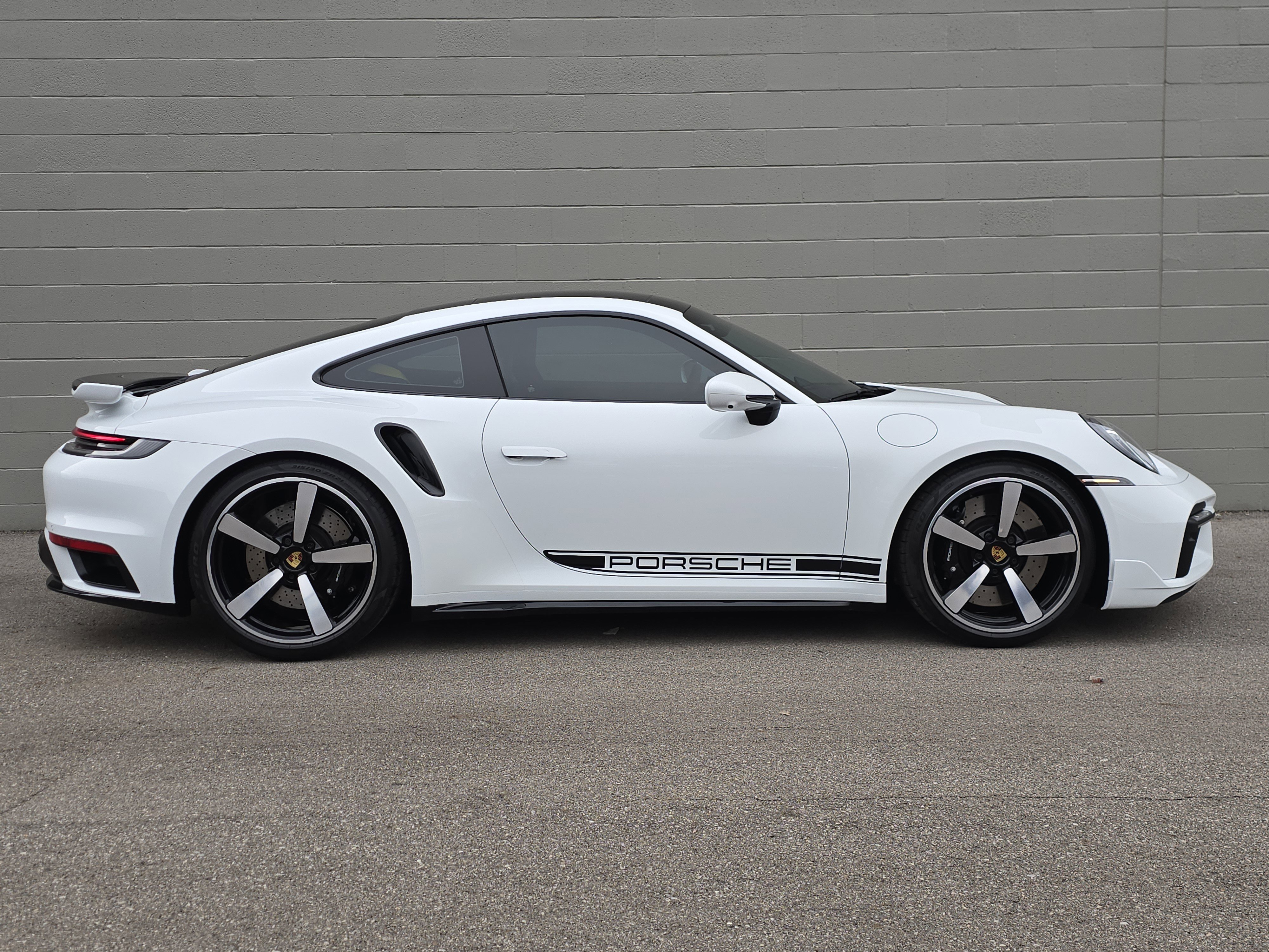 Certified 2023 Porsche 911 Turbo AWD/4WD image 10