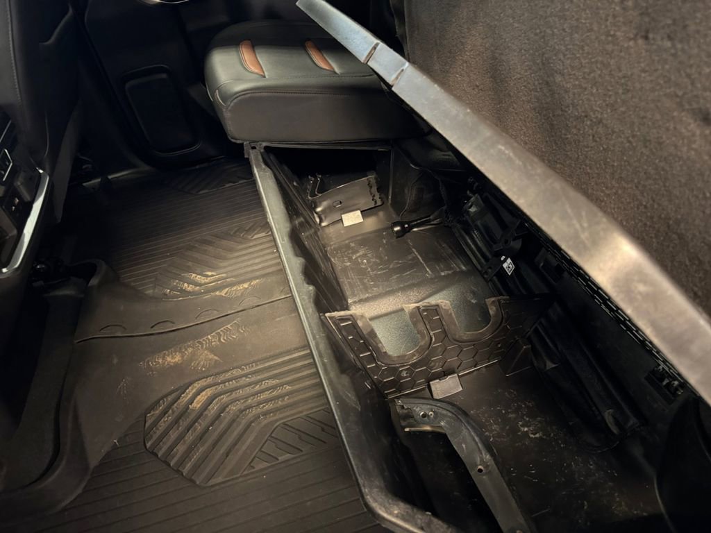Used 2021 GMC Sierra 1500 AT4 w/ AT4 Premium Package image 23