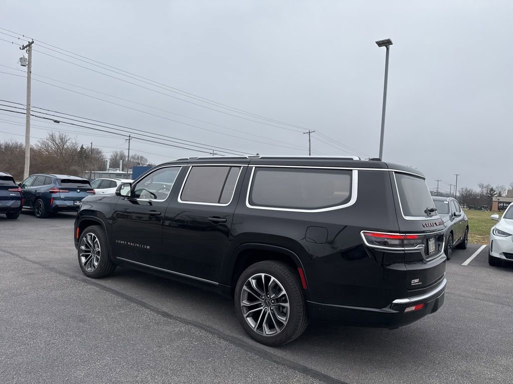 Used 2023 Jeep Grand Wagoneer L Series III w/ Rear Seat Video Group 1 image 5