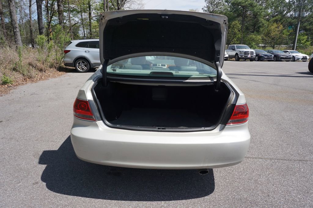 Used 2005 Lexus ES 330 image 13