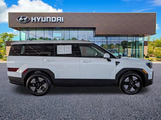 Used 2026 Hyundai Santa Fe SE AWD/4WD image 5