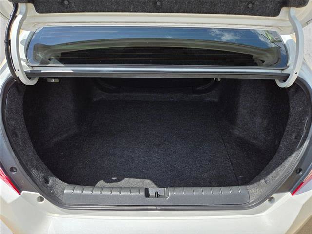 Used 2019 Honda Civic EX-L image 6