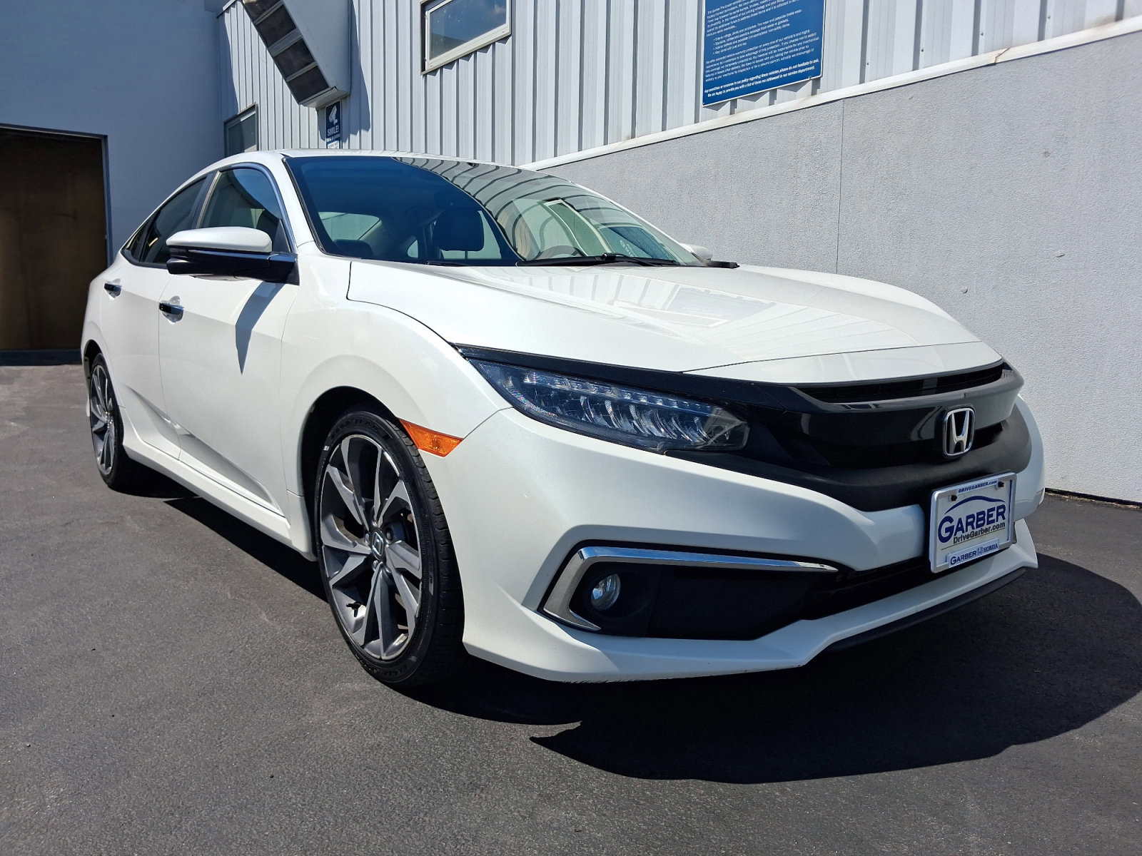 Used 2019 Honda Civic Touring image 7