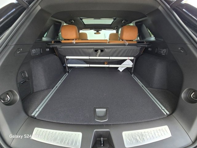 New 2025 Cadillac XT5 Premium Luxury image 30