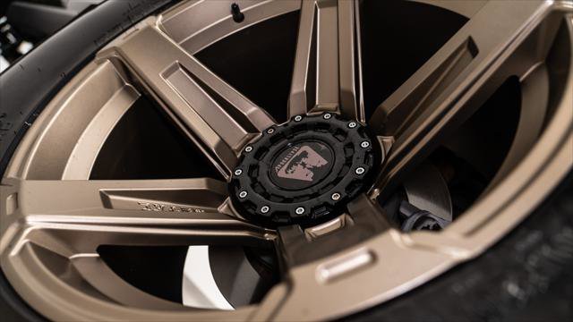 Used 2022 Jeep Gladiator Sport image 47