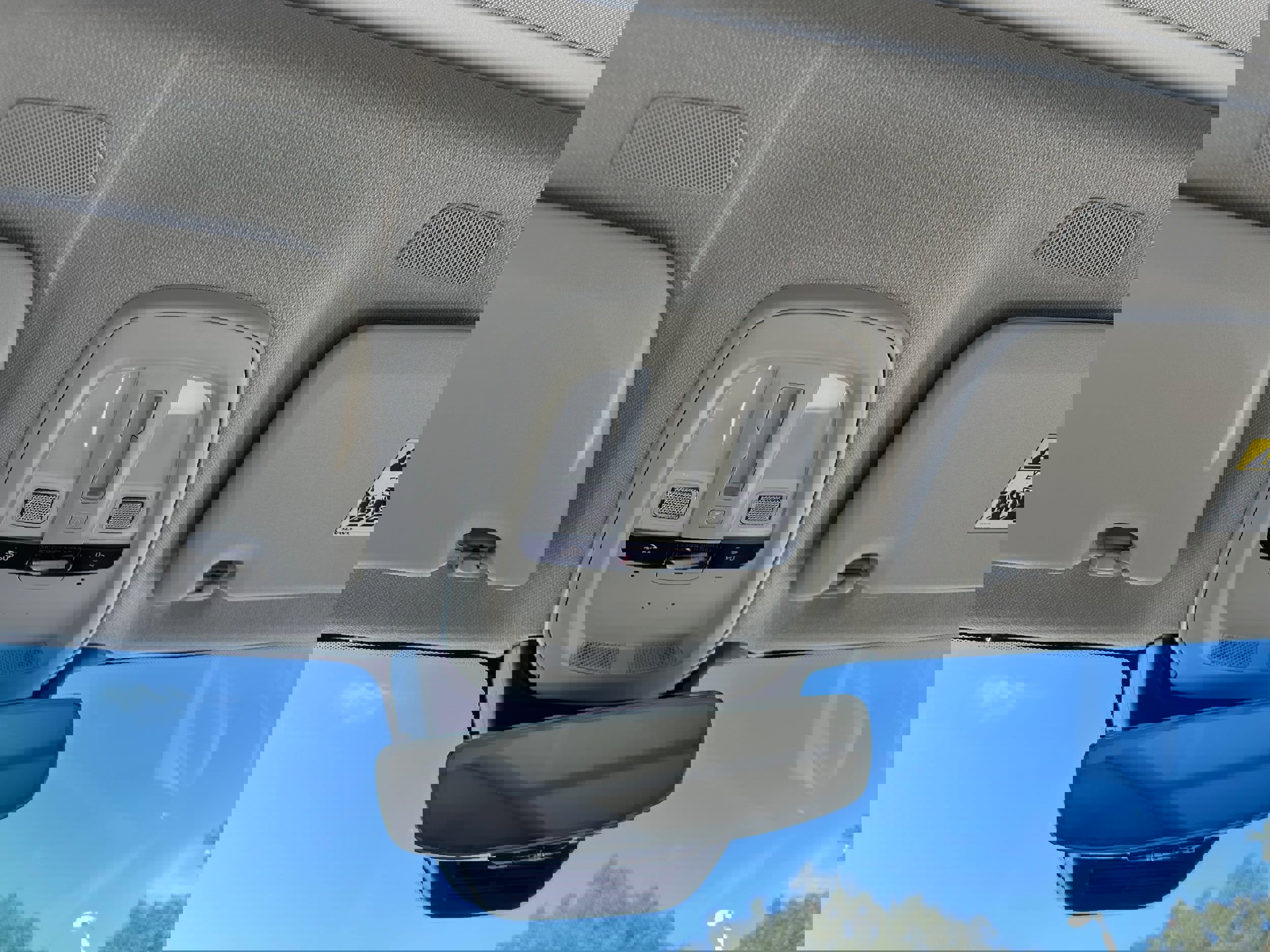 New 2026 Volvo XC40 B5 Plus w/ Protection Package Premier image 15