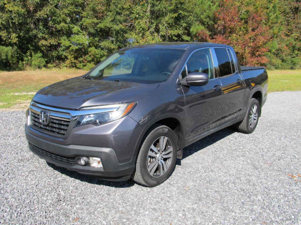 Used 2017 Honda Ridgeline RTS image 2