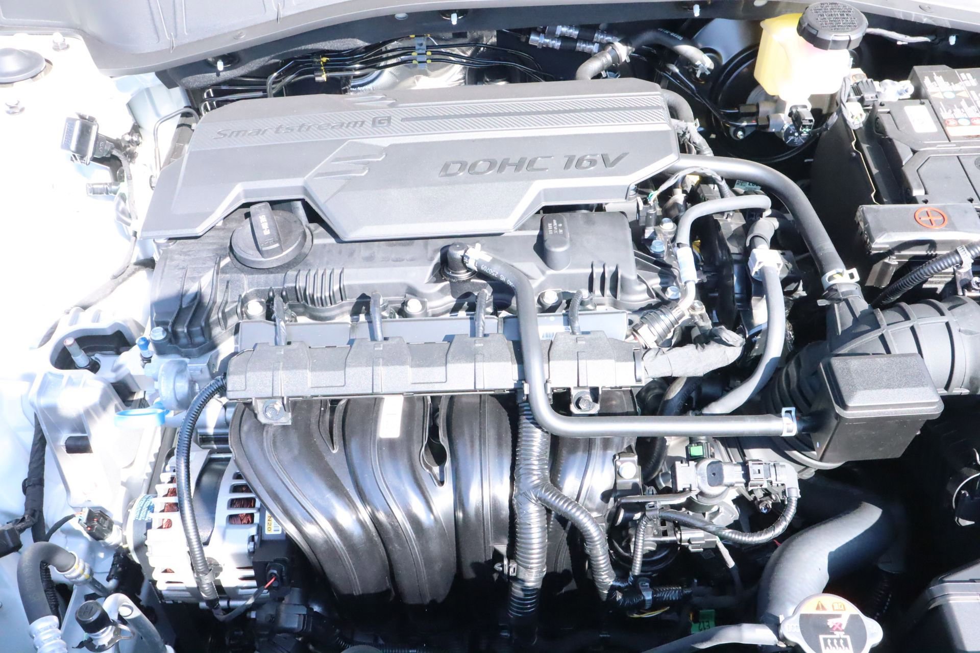 New 2026 Hyundai Kona SE image 6