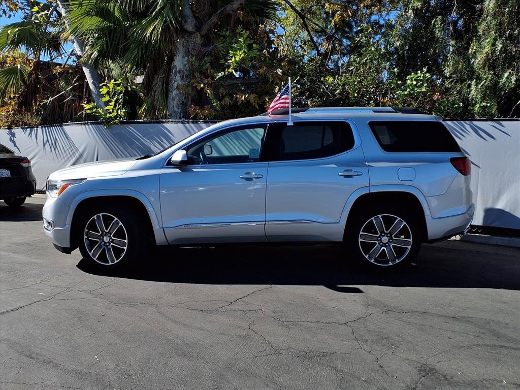 Used 2019 GMC Acadia Denali w/ Technology Package image 3