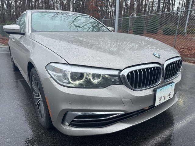 Used 2019 BMW 530i xDrive w/ Luxury Package image 10