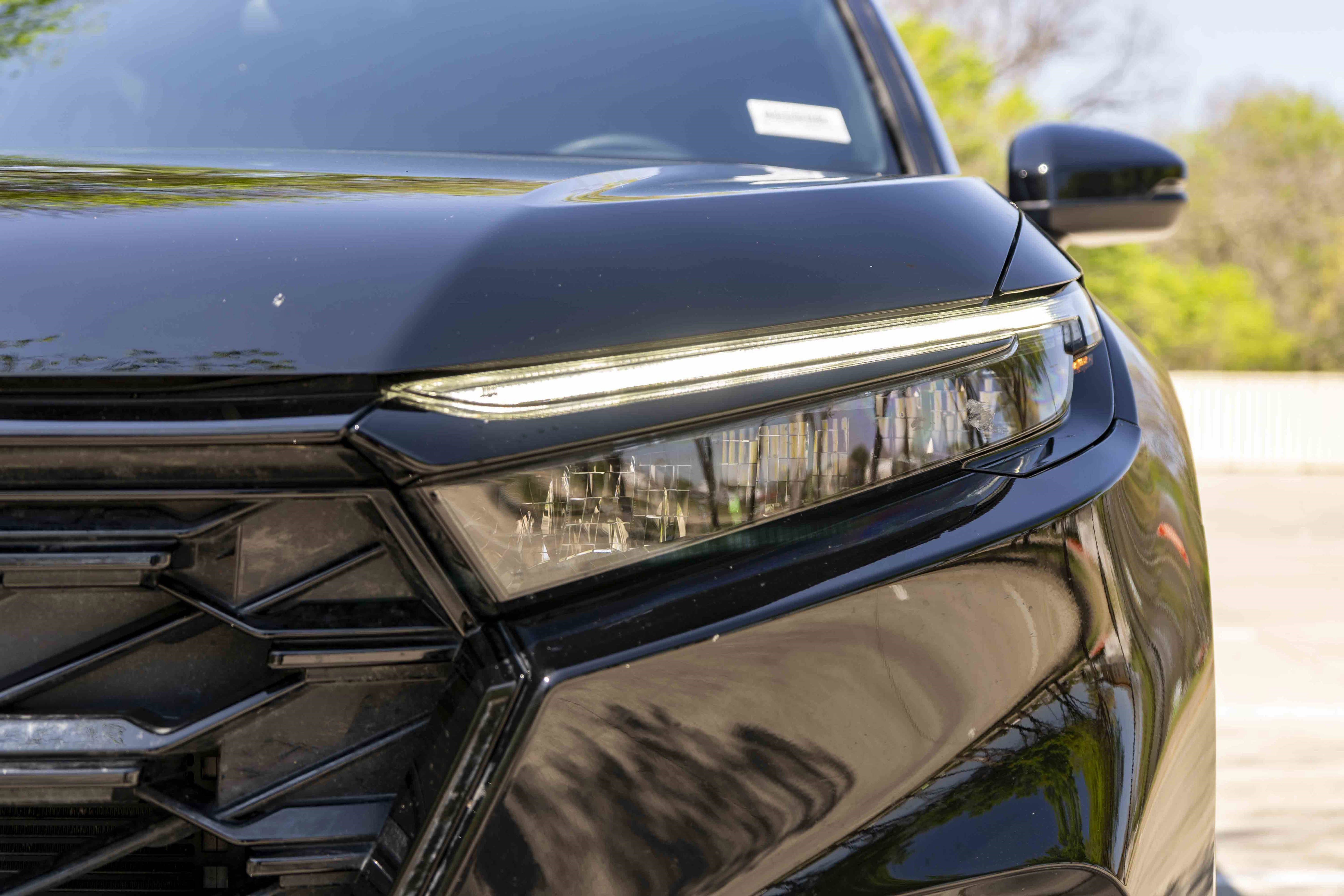 Used 2025 Honda CR-V Sport image 11