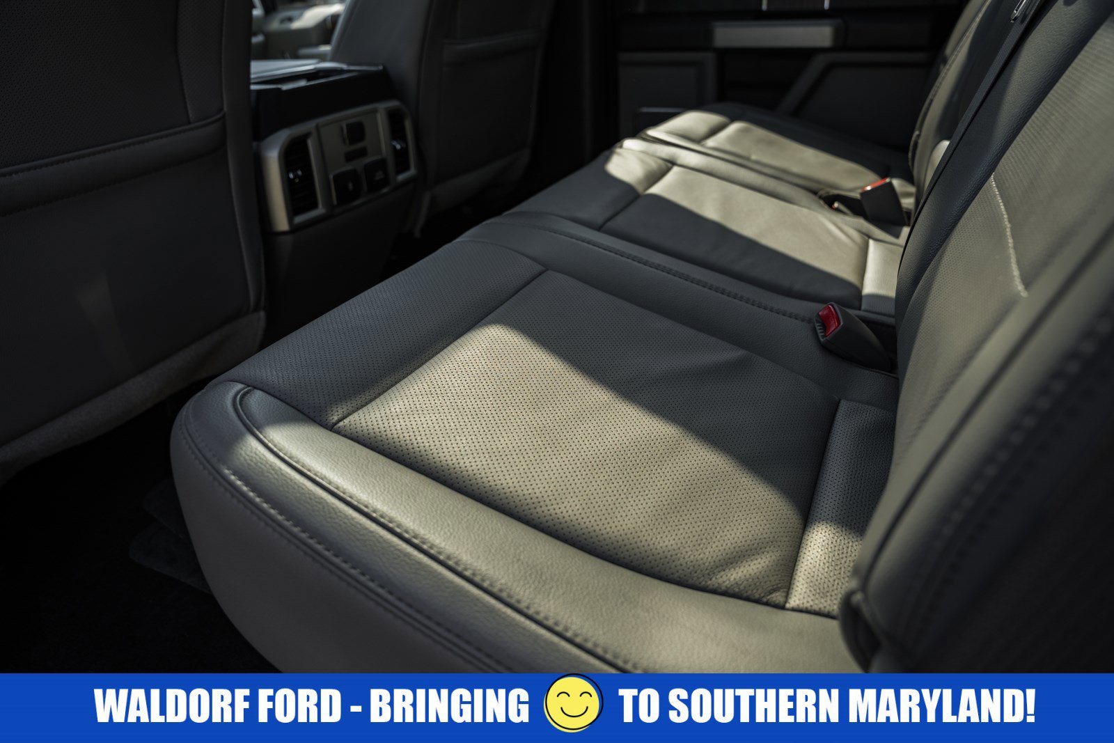 Used 2017 Ford F150 Lariat w/ Equipment Group 502A Luxury AWD/4WD image 40