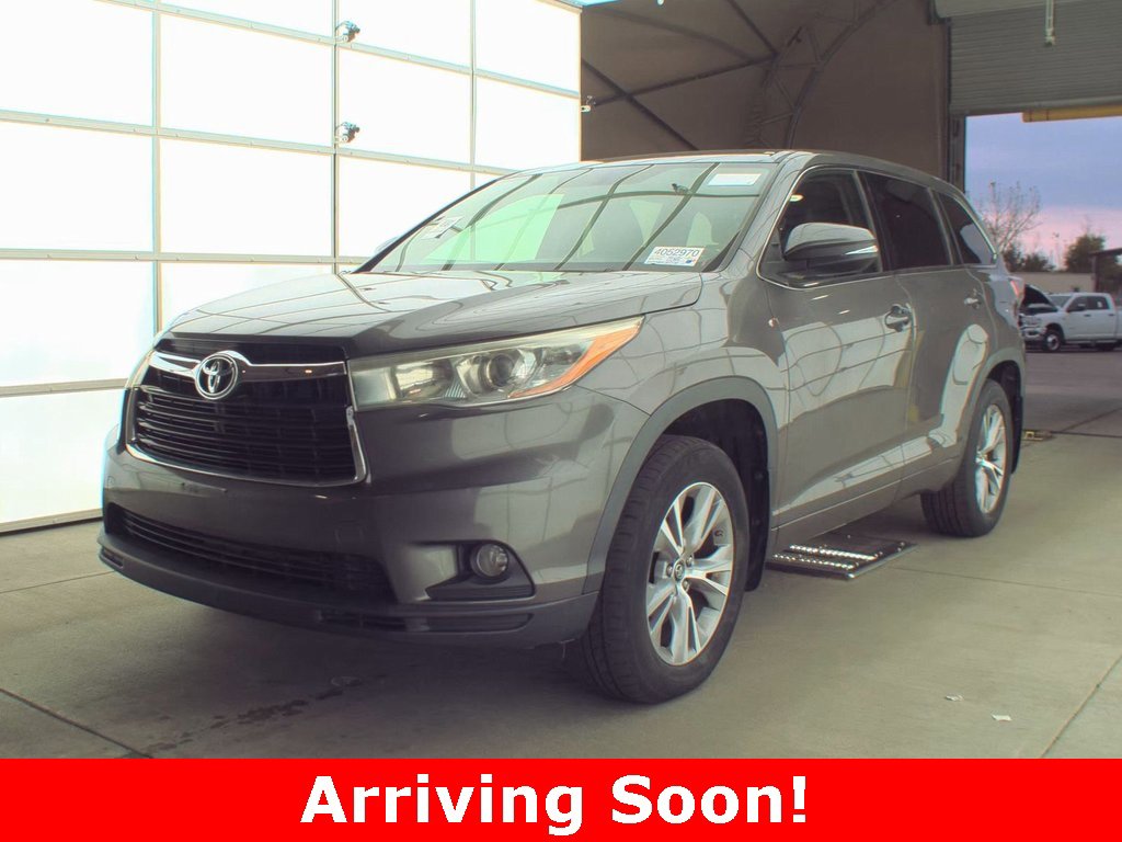 Used 2016 Toyota Highlander Plus