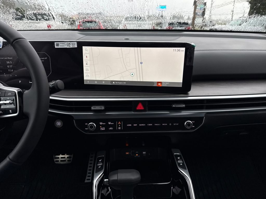 New 2025 Kia Sorento SX image 24