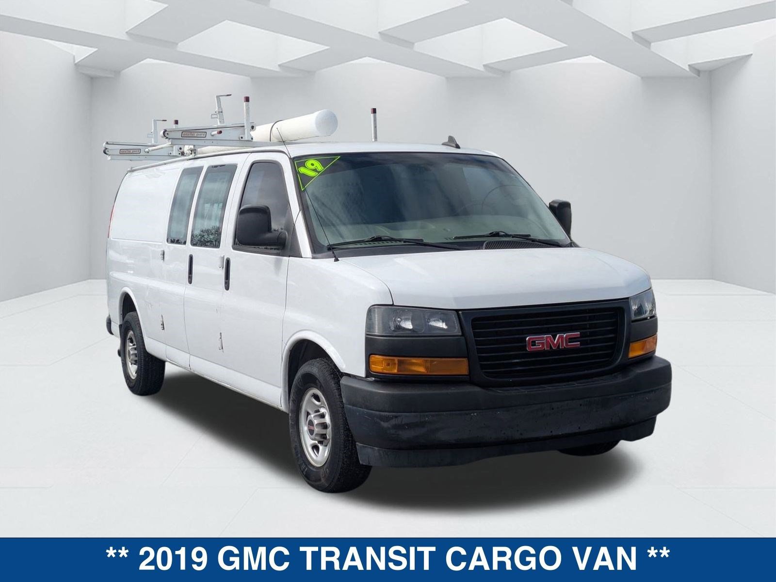 Used 2019 GMC Savana 2500 Extended w/ Communications Package image 3