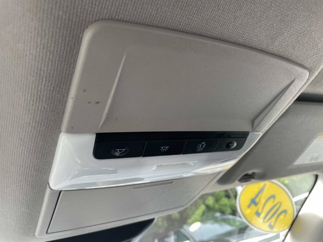 Used 2024 Nissan Sentra SV FWD image 30