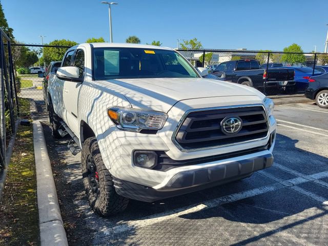 Used 2023 Toyota Tacoma SR5 w/ Technology Package AWD/4WD image 3