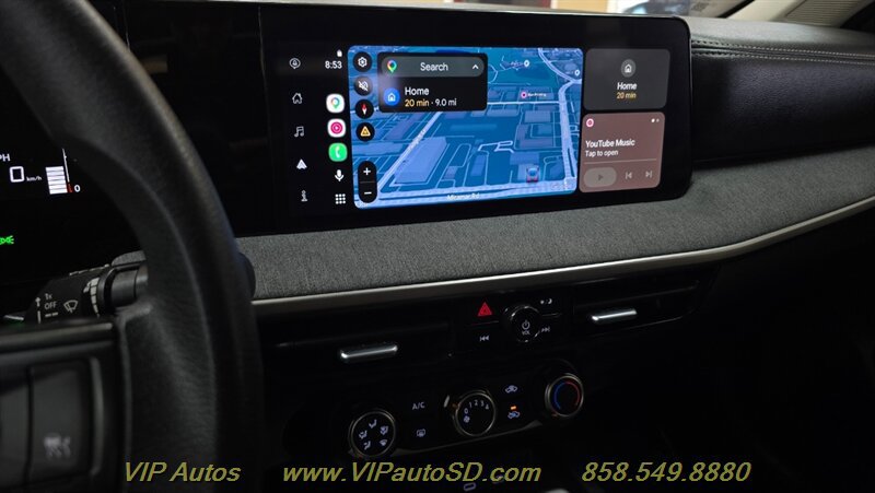Used 2025 Nissan Kicks SV FWD image 17