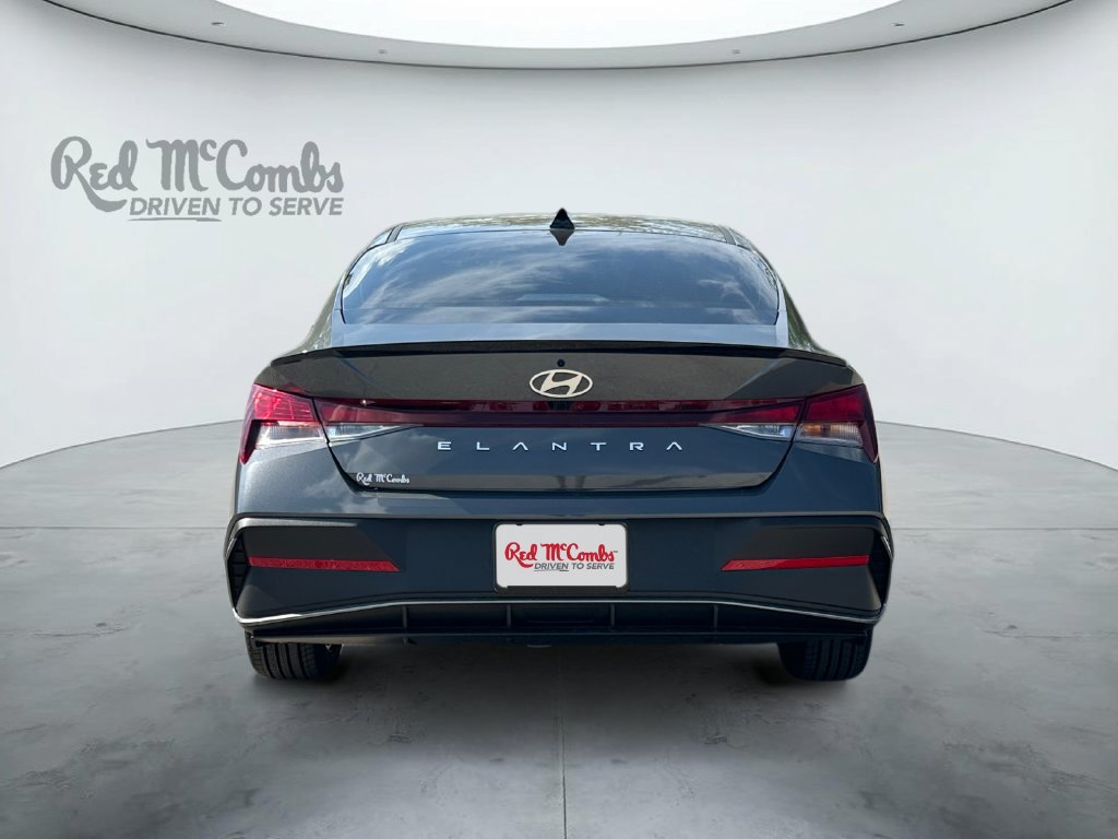 New 2026 Hyundai Elantra SEL Sport FWD image 6