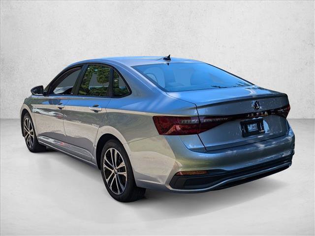 Used 2025 Volkswagen Jetta Sport image 9