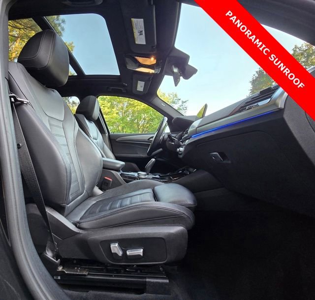Used 2021 BMW X3 xDrive30i w/ M Sport Package image 2