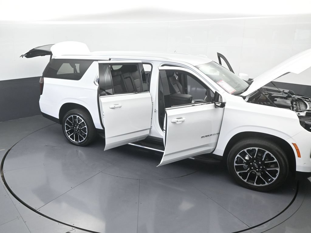 Used 2025 Chevrolet Suburban LT RWD image 82