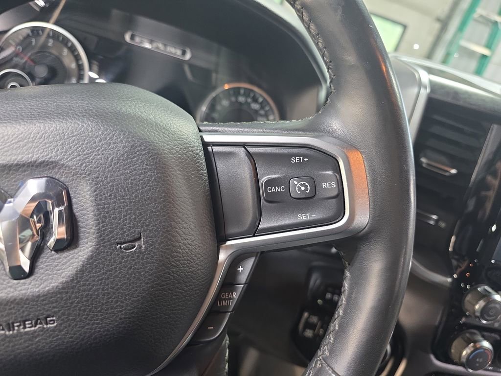 Used 2019 RAM 1500 Big Horn AWD/4WD image 17