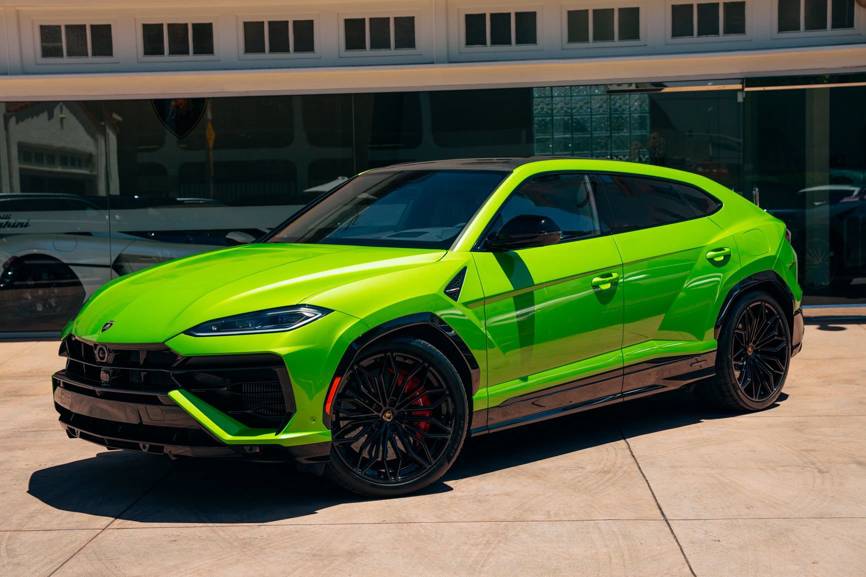 Used 2026 Lamborghini Urus S AWD/4WD image 47