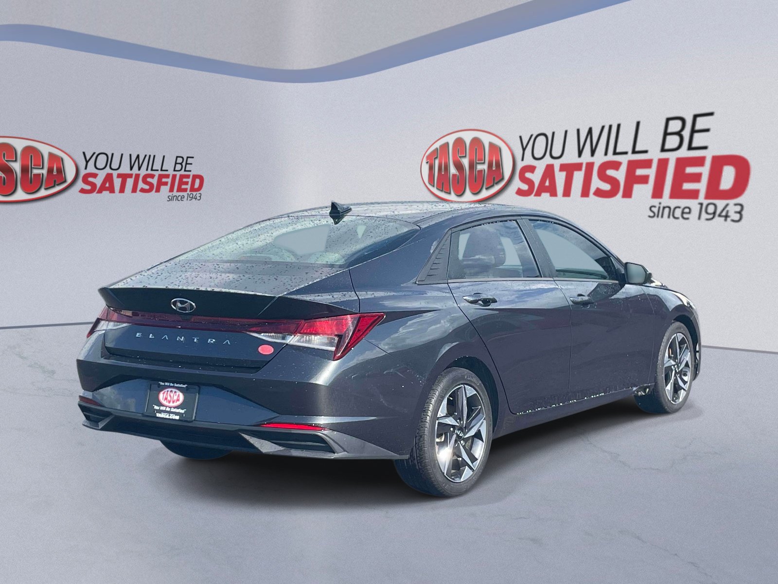 Used 2023 Hyundai Elantra SEL w/ Convenience Package FWD image 5