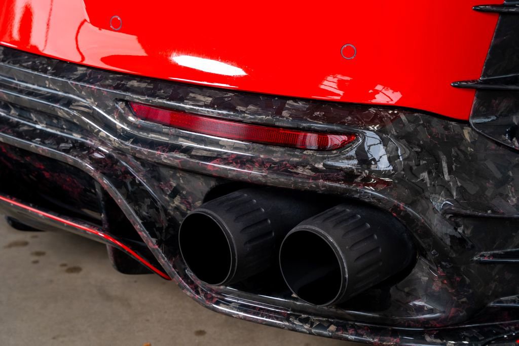 Used 2020 Ferrari 812 Superfast image 41