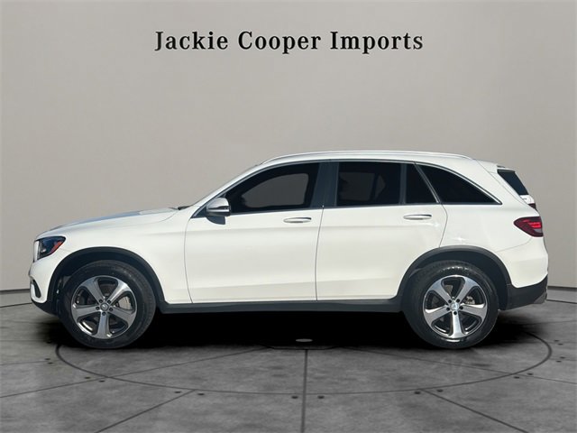 Used 2016 Mercedes-Benz GLC 300 4MATIC image 2