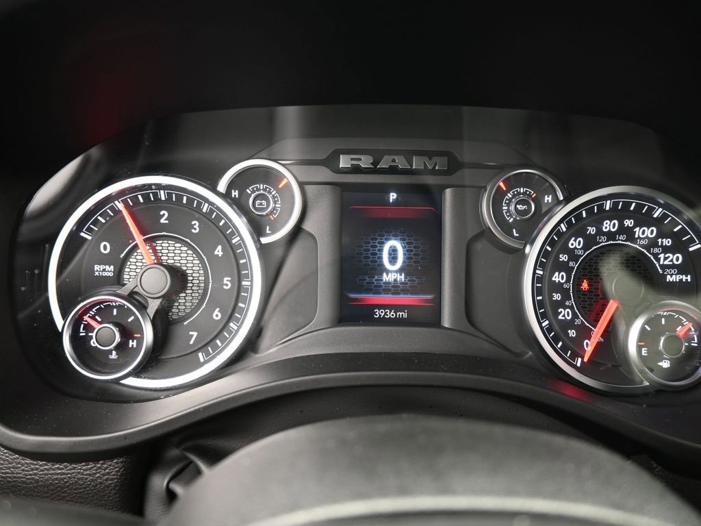Used 2025 RAM 1500 Big Horn AWD/4WD image 30