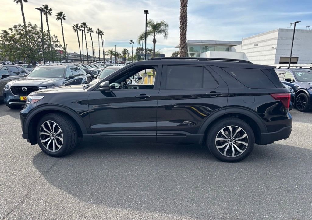 Used 2020 Ford Explorer ST image 4