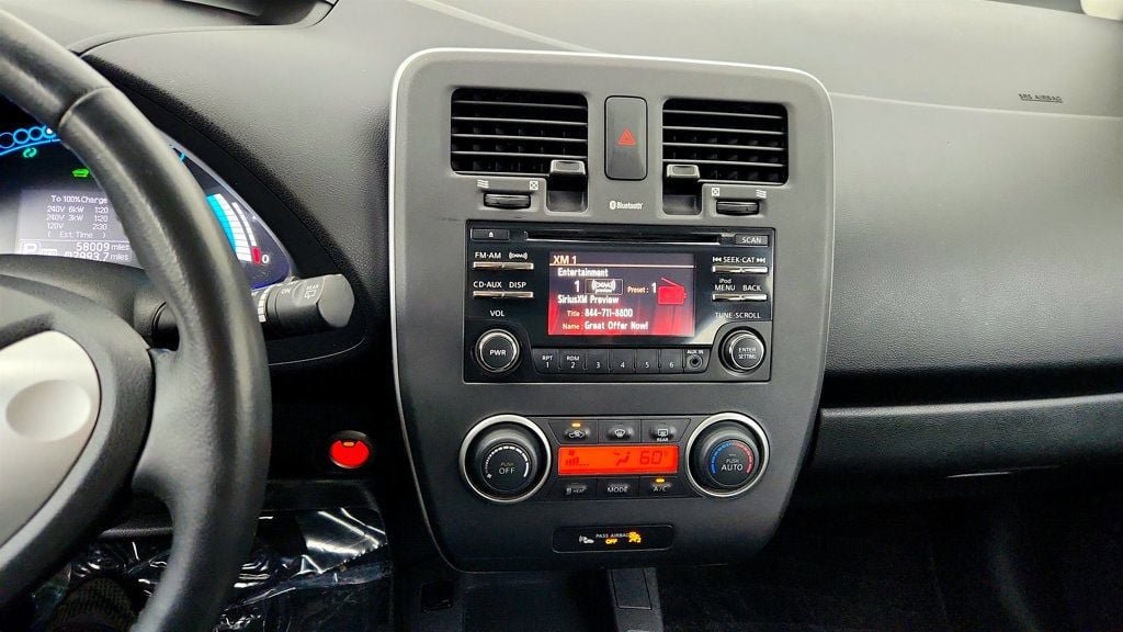 Used 2014 Nissan Leaf S w/ Charge Package FWD image 17