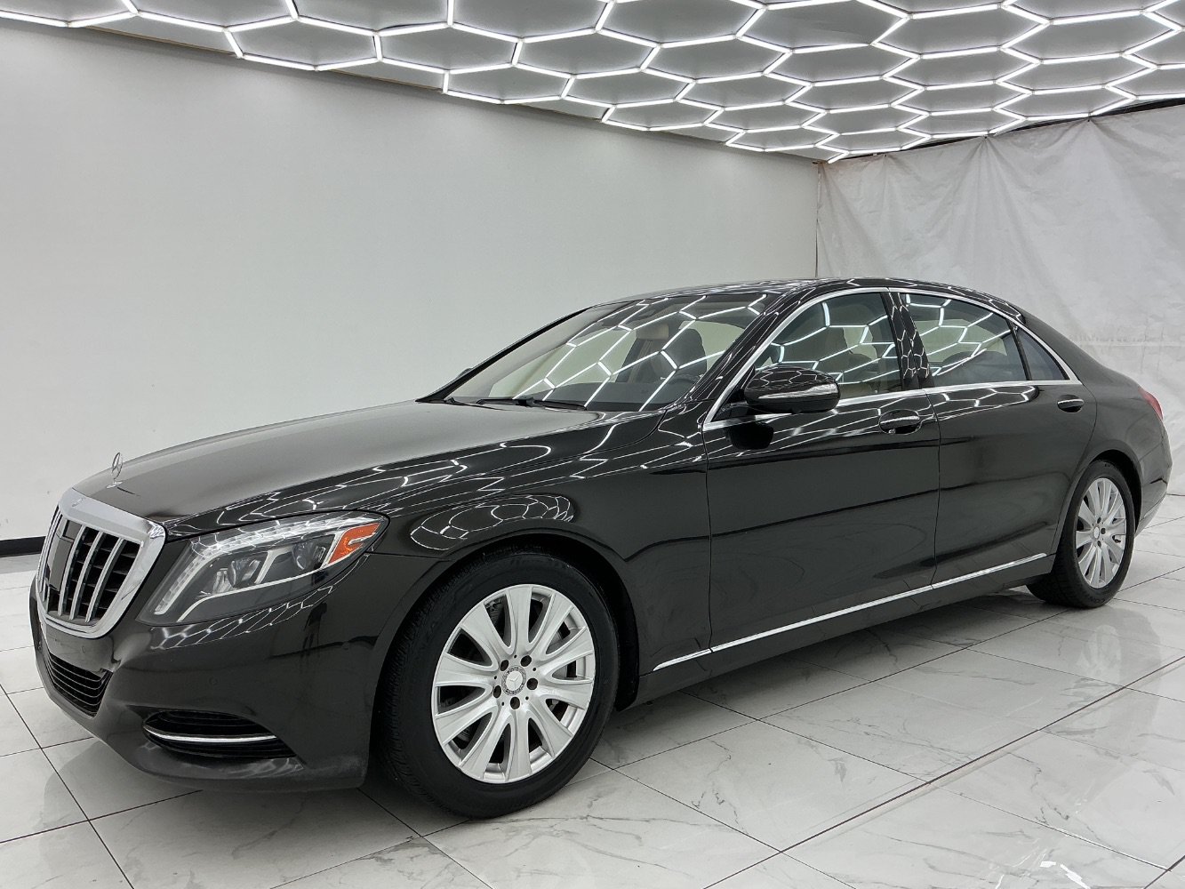 Used 2015 Mercedes-Benz S 550 4MATIC Sedan image 6