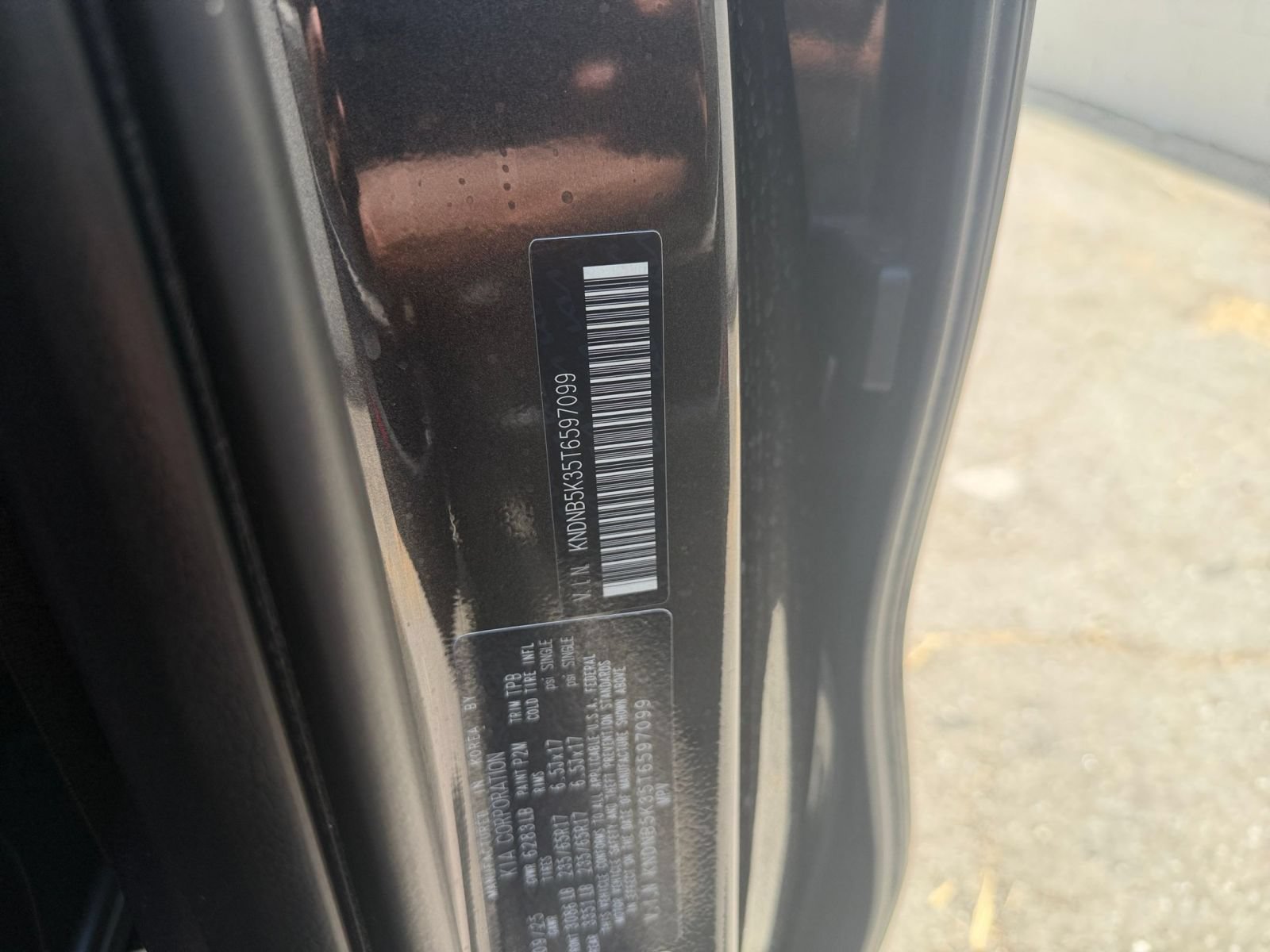 Used 2026 Kia Carnival FWD image 32