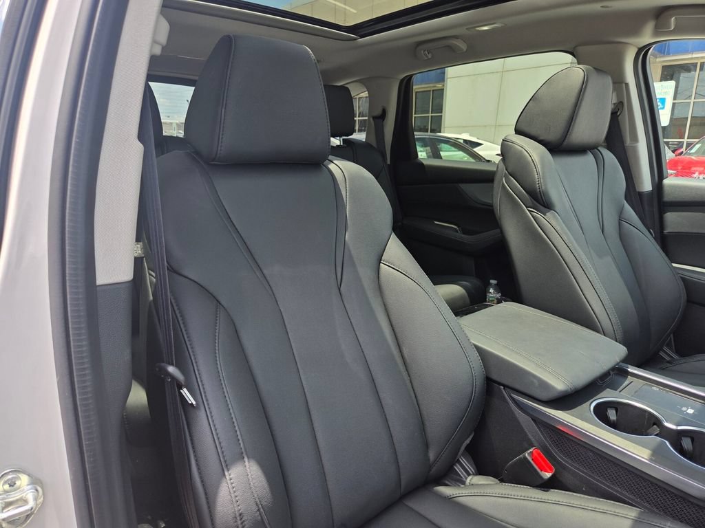 Used 2025 Acura MDX FWD image 30