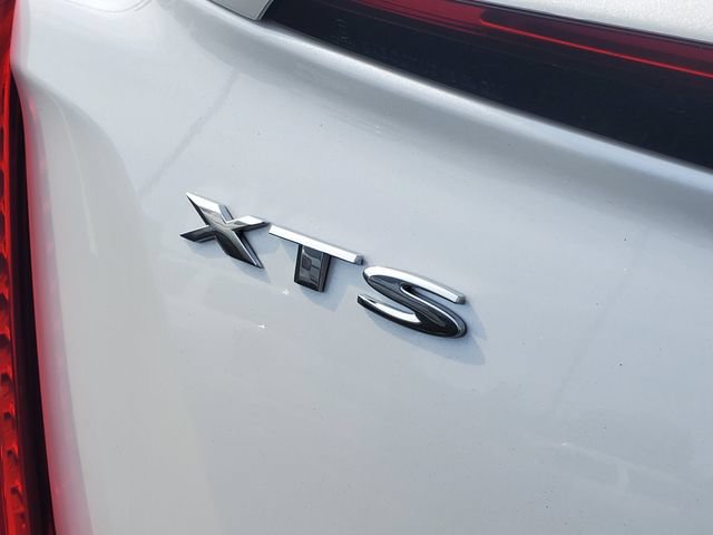 Used 2018 Cadillac XTS Luxury w/ Driver Awareness Package FWD image 7