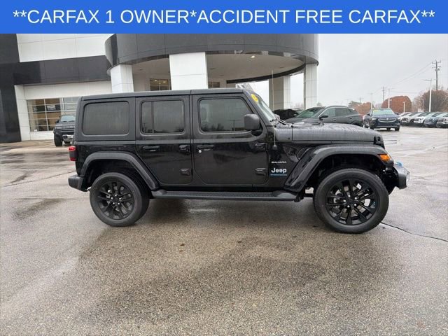 Used 2023 Jeep Wrangler Unlimited Sahara w/ Cold Weather Group image 13
