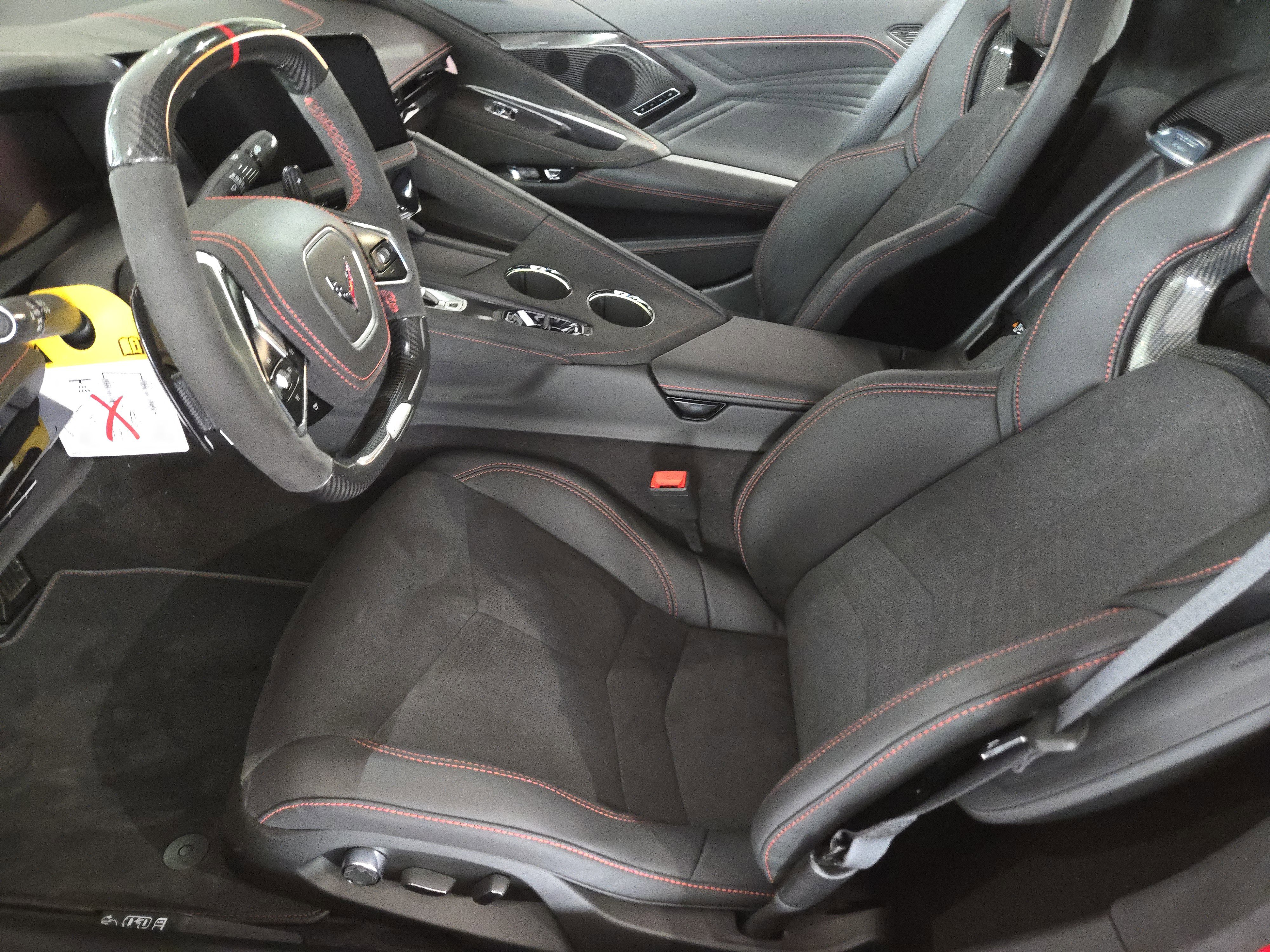 New 2026 Chevrolet Corvette Z06 w/ Z07 Performance Package image 10