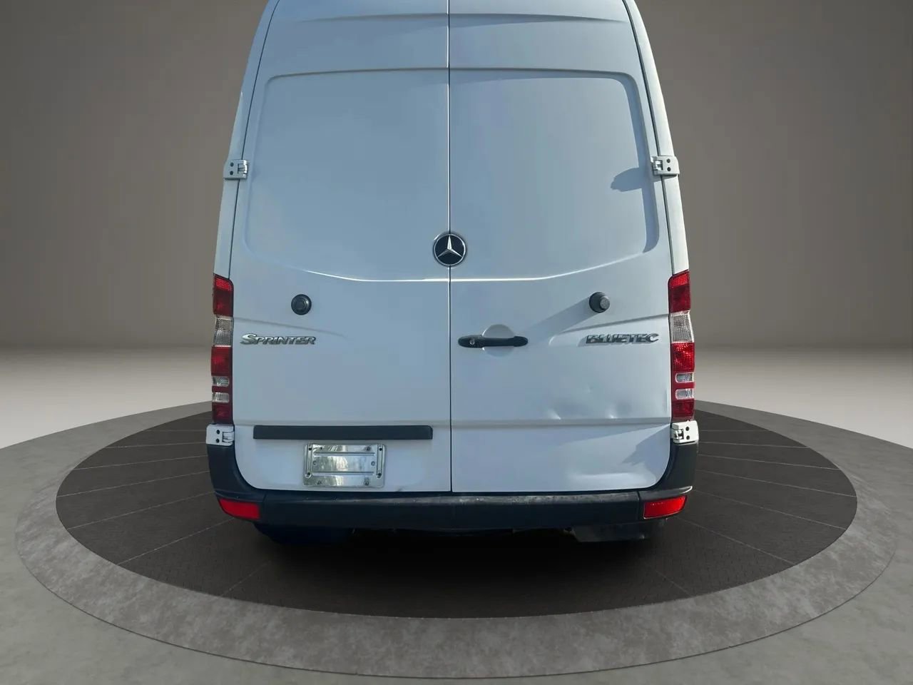 Used 2012 Mercedes-Benz Sprinter 3500 image 8