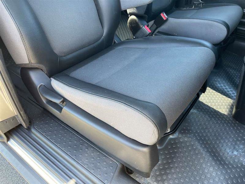 Used 2004 Honda Element EX image 75